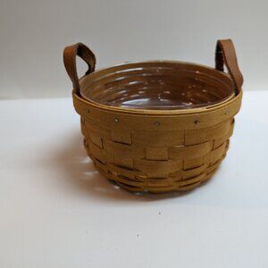 1996 Small Round Longaberger Basket